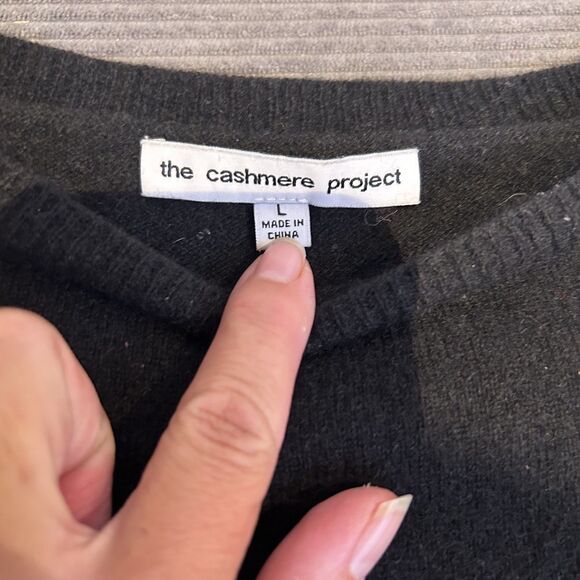 The CASHMERE PROJECT Women's Knit Sweater Pullover Black Gray Size L Boxy Casual - Picture 3 of 7